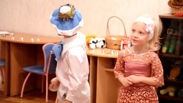 Новогодний утренник в детском саду. смотреть онлайн