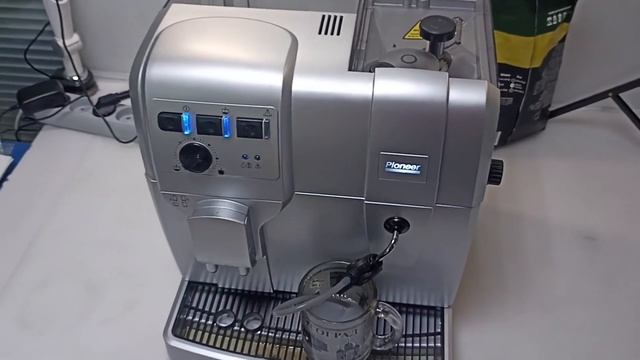 Кофемашина PIONEER CMA 002 смотреть онлайн