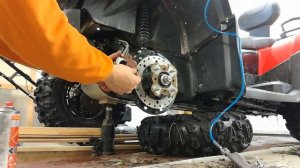 CFMOTO CF500 / CF520L - Front brake pads replacement / Замена передних тормозных колодок