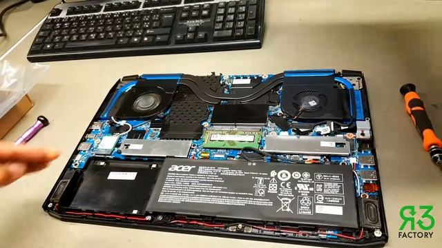 Acer Predator Helios 300 Laptop - Battery Replacement at R3 Factory #repair #r3factory4all смотреть онлайн