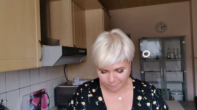 С работы голодная*Люблю Животных?! *Дети хотели * Ужин?*Картофель из Банки с Колбасками и Грибами* смотреть онлайн
