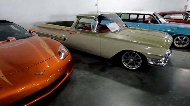 Gateway Classics HUGE CAR SHOW with our Fiat 124 Spider! SO MANY CARS! смотреть онлайн