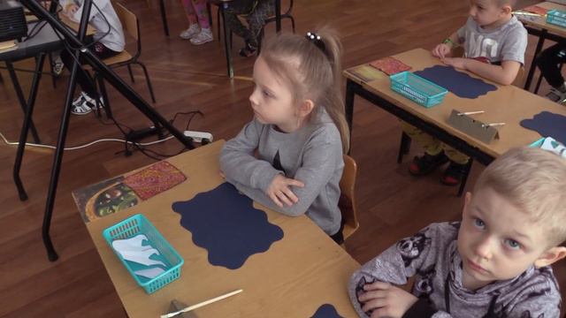 Занятие по ознакомлению с окружающим миром в старшей группе № 7 "Путешествие в царство снега и льда смотреть онлайн