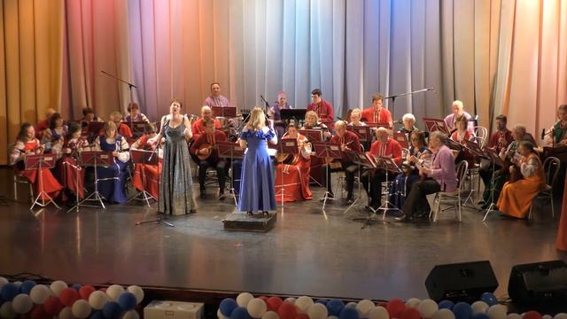 Муз. Н. Бакалейников, сл. Алексей Кусиков "Бубенцы" ОРНИ Троицкий, солистка Светлана Оршанская смотреть онлайн