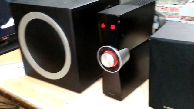 C3X Speaker Edifier смотреть онлайн