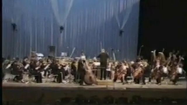 Эшпай концерт для к-баса.Р.Комачков. смотреть онлайн
