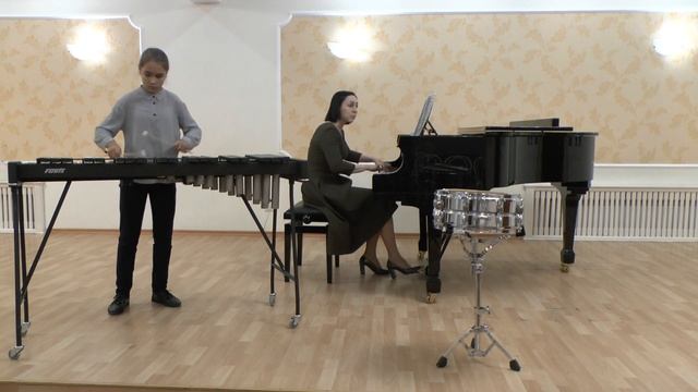 Ударцева Ирина Ударные инструменты, концертмейстер Евсеева Е.В. смотреть онлайн