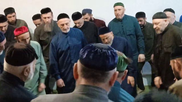 Таьзет,3-яя ночь у Ахильговых 20.02.22г.Хьусен во1 Хьажбикар дакхалха 3-г1а бийса. Плиево Ингушетия смотреть онлайн