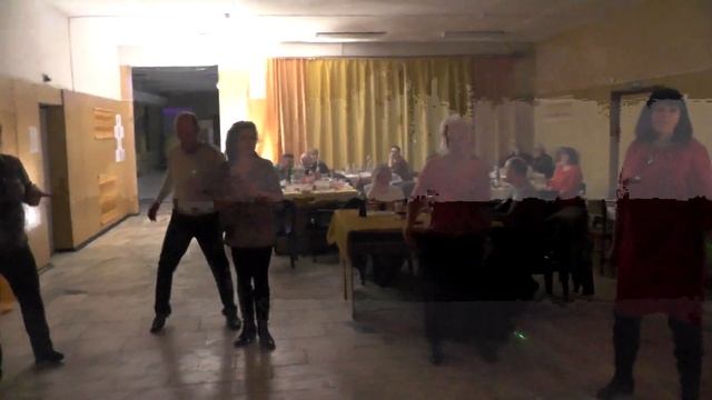 Дискотека 80-90-х . Клуб поселка Ново-Щапово 04.02.2017 смотреть онлайн