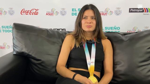 Érika Alarcón, emocionada y feliz por ganar el oro ante su gente - ÚH смотреть онлайн
