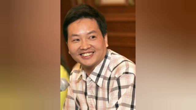 Wang YiBo phần ăn lẩu tiết lộ nhiều thông tin, ZhangYiXing tham gia chương trình tạp kỹ mới, смотреть онлайн