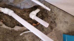 Размерзлась труба в полу как починить?