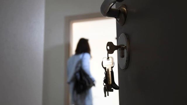 Принудительное вселение взыскателя в жилое помещение смотреть онлайн