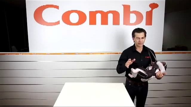 Переноска - кенгуру Combi Magical Compact смотреть онлайн