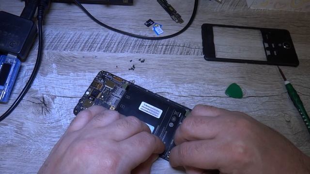 Замена micro USB на смартфоне без пайки. смотреть онлайн