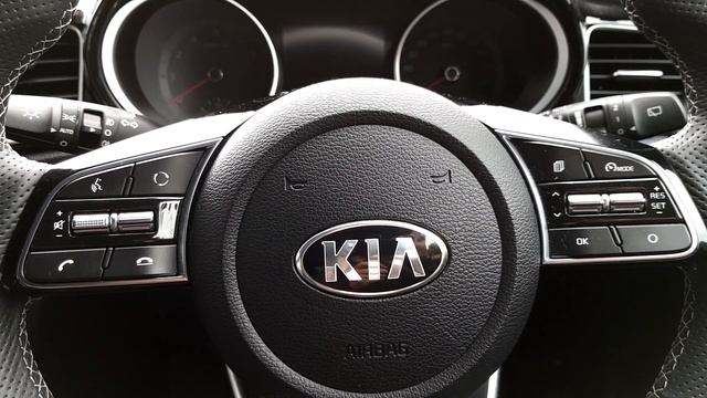 2019 Kia Ceed GT смотреть онлайн