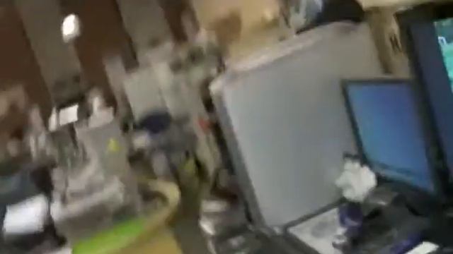 Ночь, работа в самом разгаре смотреть онлайн