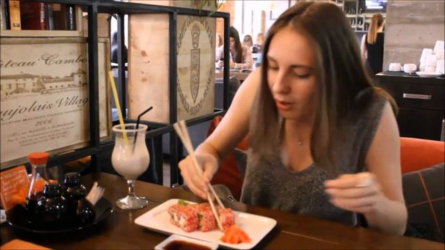 Когда стесняешься есть при парне (Коля Микус и Лена Лисс) смотреть онлайн