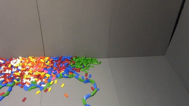 Domino Rally Projects! смотреть онлайн