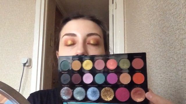 Как перестать устраивать Год без покупок. Крашусь и пью кофе смотреть онлайн