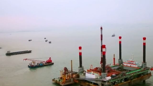 China Unveiled Its Underwater Bridge смотреть онлайн