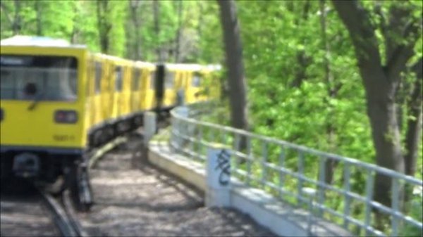 U-Bahn Berlin - Bahnhof Ruhleben & Olympia-Stadion U2 [HD]