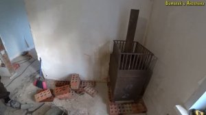 УСТАНОВКА ПЕЧКИ / ВЫДОЛБИЛ ОТВЕРСТИЕ В СТЕНЕ / ОБЛОЖИЛ ПЕЧКУ КИРПИЧОМ / АНГЕЛИНА ПОЖАРИЛА БЛИНОВ