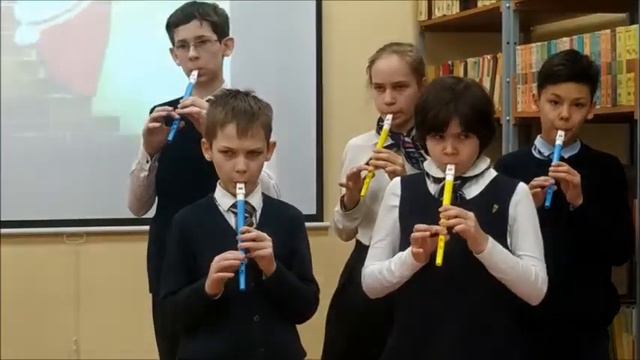 Соловушки, анс, 11 12 лет, Санкт Петербург Музицирование Свирель Старинная французская песенка смотреть онлайн