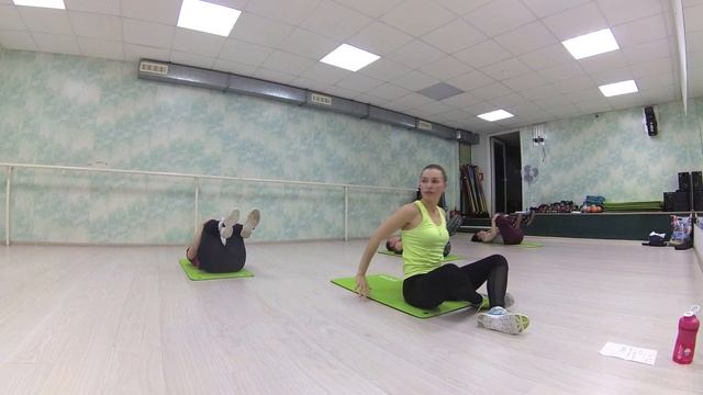 Жаркий фитнес комплекс с танцами. Тренировка для похудения на все тело. 50 мин. смотреть онлайн