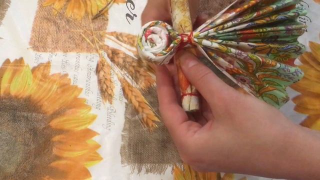 Оригинальные куклы-мотанки из салфеток смотреть онлайн