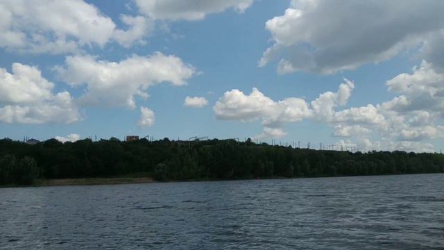 На лодке по р. Самара под шестью мостами смотреть онлайн