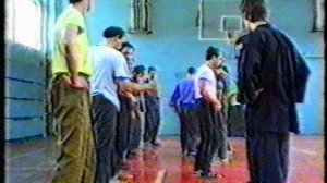 1990. Тренировки кулачных бойцов  "стенка на стенку" на 9-ом км Воронежа.