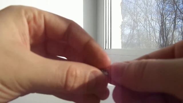 Установка кнопок при помощи щипцов на одежду смотреть онлайн