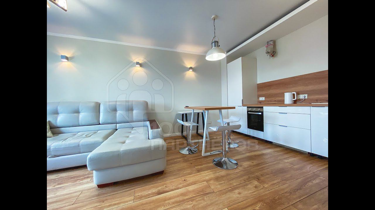 Видео-обзор 2-комнатной квартиры на ул. Байкальская, 418 (аренда) смотреть онлайн