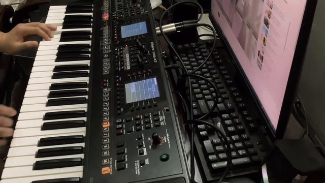 UPTOWN FUNK | MARK RONSON ft. BRUNO MARS | KEYBOARD COVER (Roland E-A7) смотреть онлайн