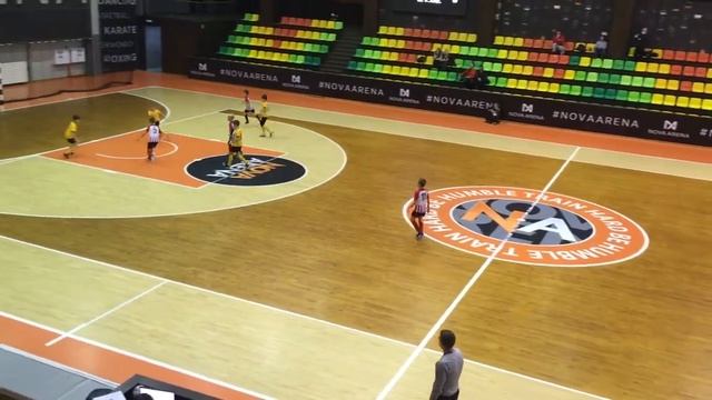 СШОР Кировского района 2010 — Коломяги 2011 смотреть онлайн