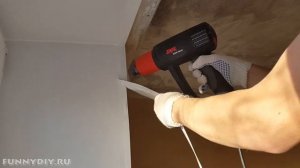 Как оторвать пластиковый уголок с откоса пластикового окна при помощи строительного фена