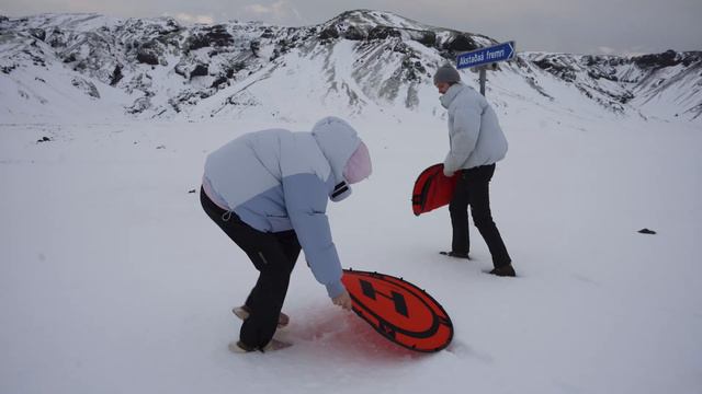 Huge $6,200 FPV Drone flying DJI Ronin & BMPCC?! смотреть онлайн