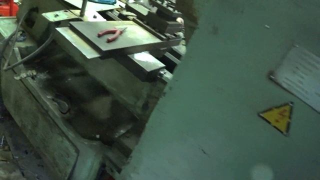 Купили токарный станок УТ16ВМ под Восстановление - Часть 1 смотреть онлайн