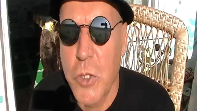 александр новожилов анекдот про первую любовь. смотреть онлайн