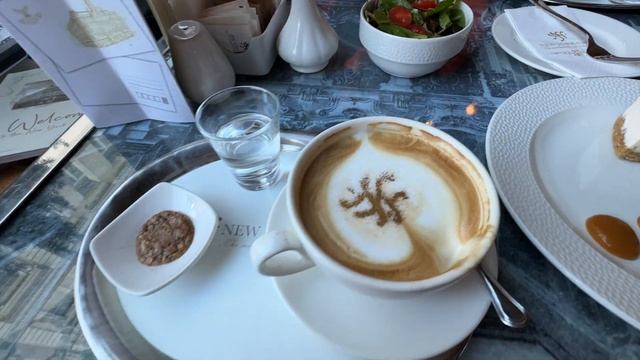 кафе Нью-Йорк в Будапеште/ кофе с золотом за 10€ смотреть онлайн