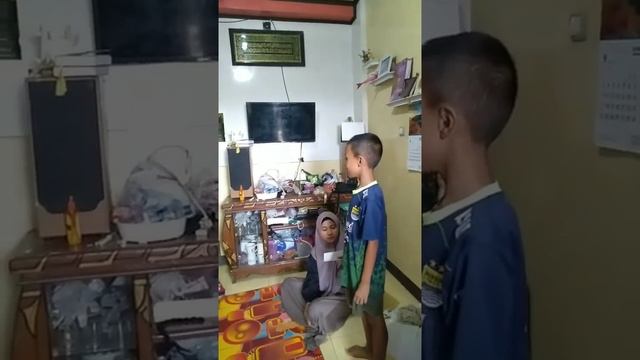 Task Based Language Teaching, Recognize animal names and Various Colors смотреть онлайн