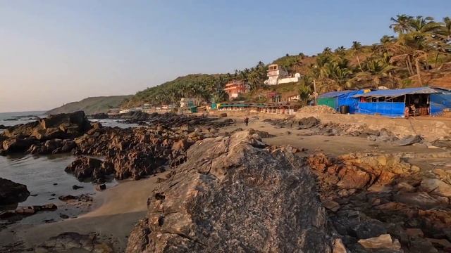 Travel and Food vlog in North Goa ARAMBOL - Foreigners in India travel vlog смотреть онлайн