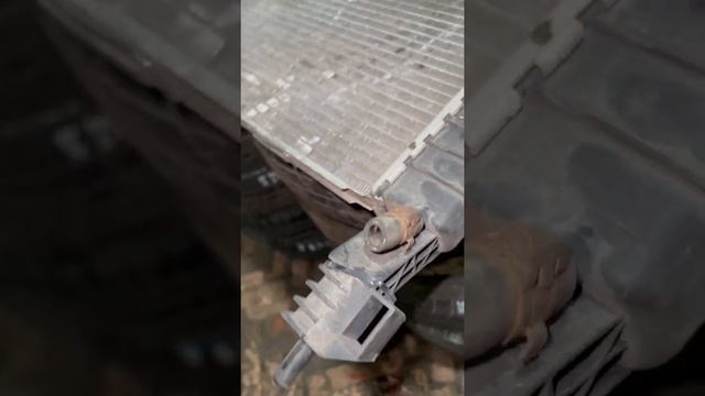 Радиатор Опель мерива