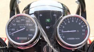 Мотоцикл HUNTER 250. Простой мотоцикл с двигателем 250 куб.см., с балансирным валом.