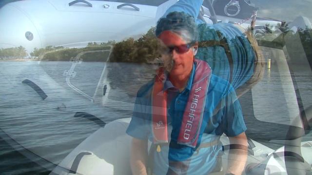 Rigid hull advantage in the 2019 Highfield Classic 310 FCT смотреть онлайн