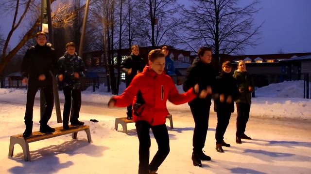 Звенит Январская Вьюга! смотреть онлайн