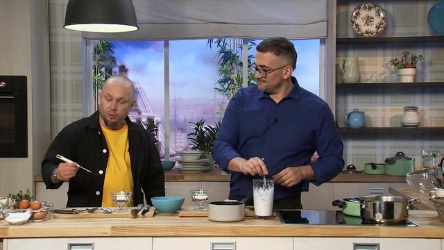 Паста с соусом карбонара и десерт трайфл | Дежурный по кухне смотреть онлайн