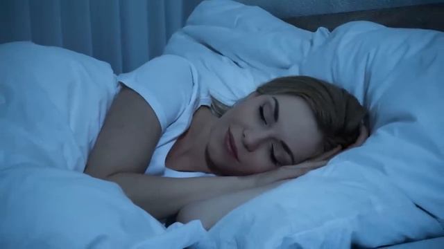 Тёплая вода с Куркумой, каждый день Творит чудо с Вашим телом смотреть онлайн