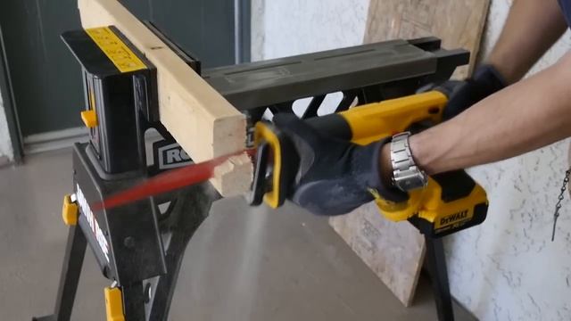 Dewalt DCS387 20V Max Compact Reciprocating Saw Review смотреть онлайн